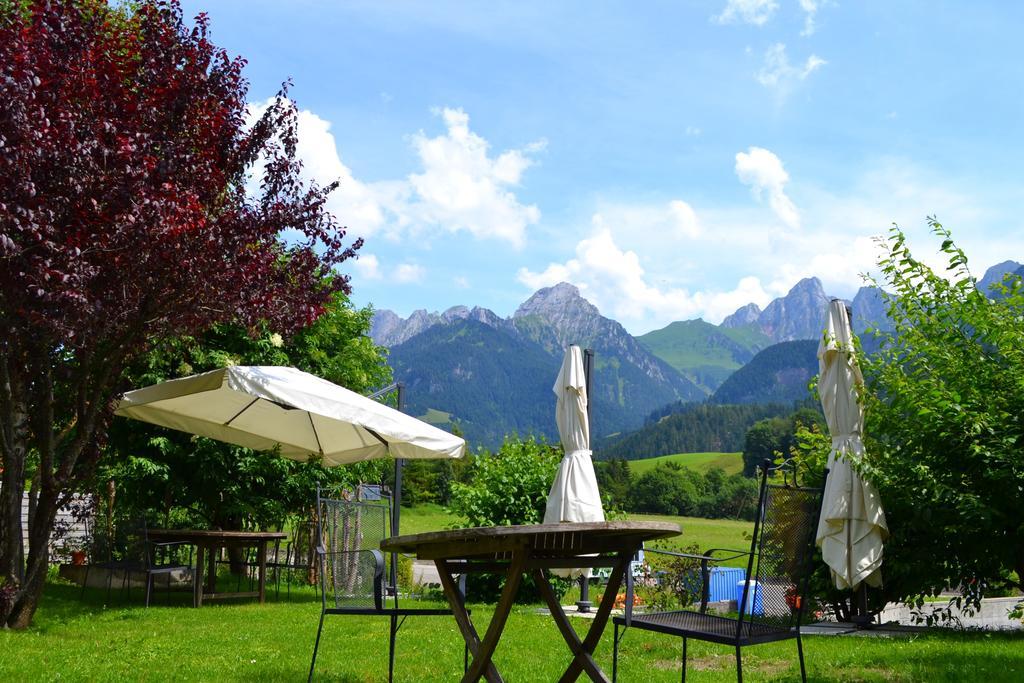 B&B Rosaly Chateau-d'Oex Zewnętrze zdjęcie